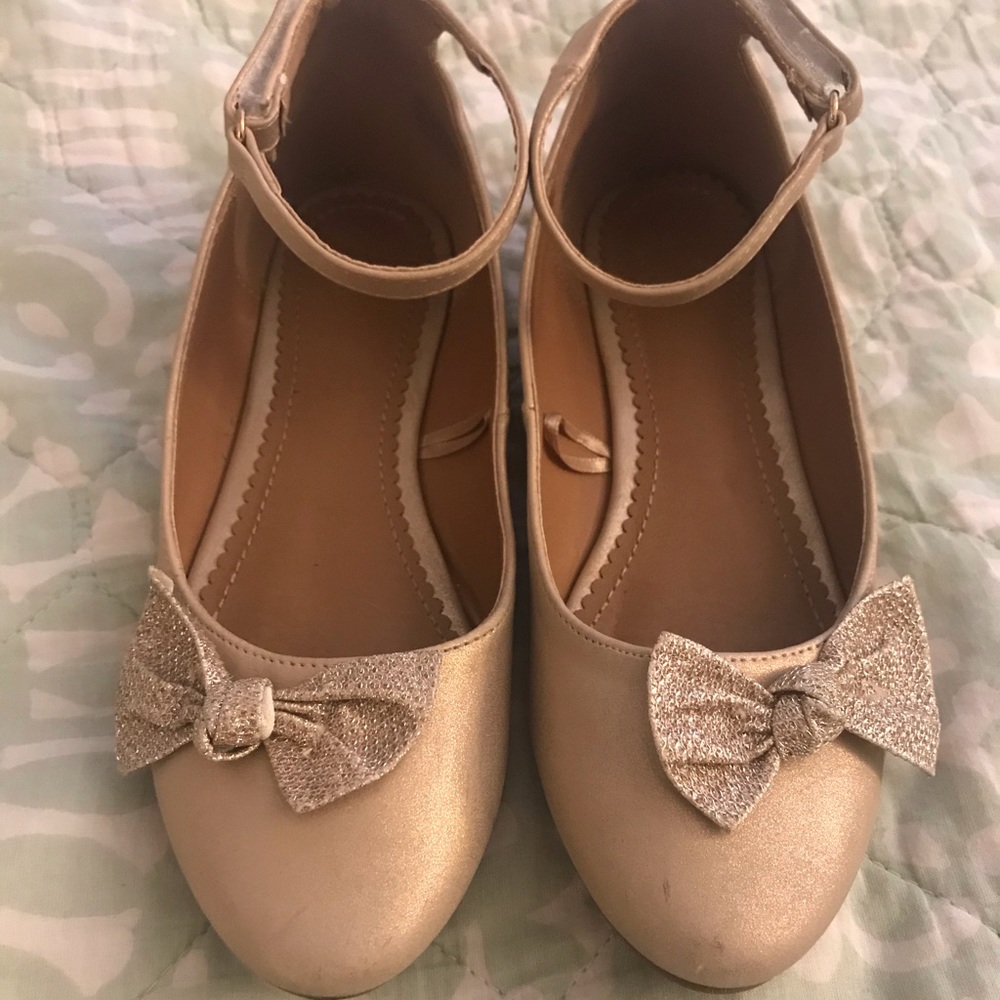 Girls Gold Dress Shoes
